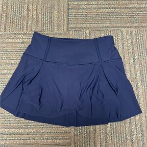 Lululemon navy skirt